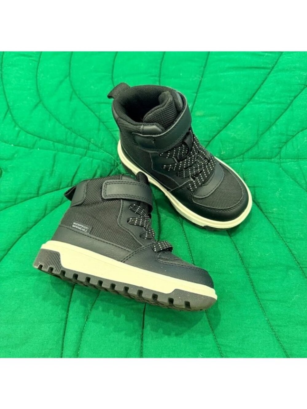 H&M Toddler 7.5 Black Waterproof Sneakers